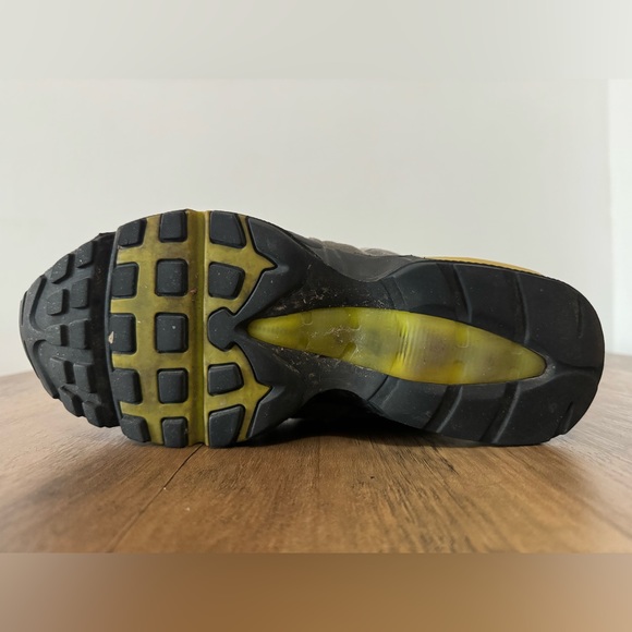 Nike Air Max ‘95 - Picture 3 of 9